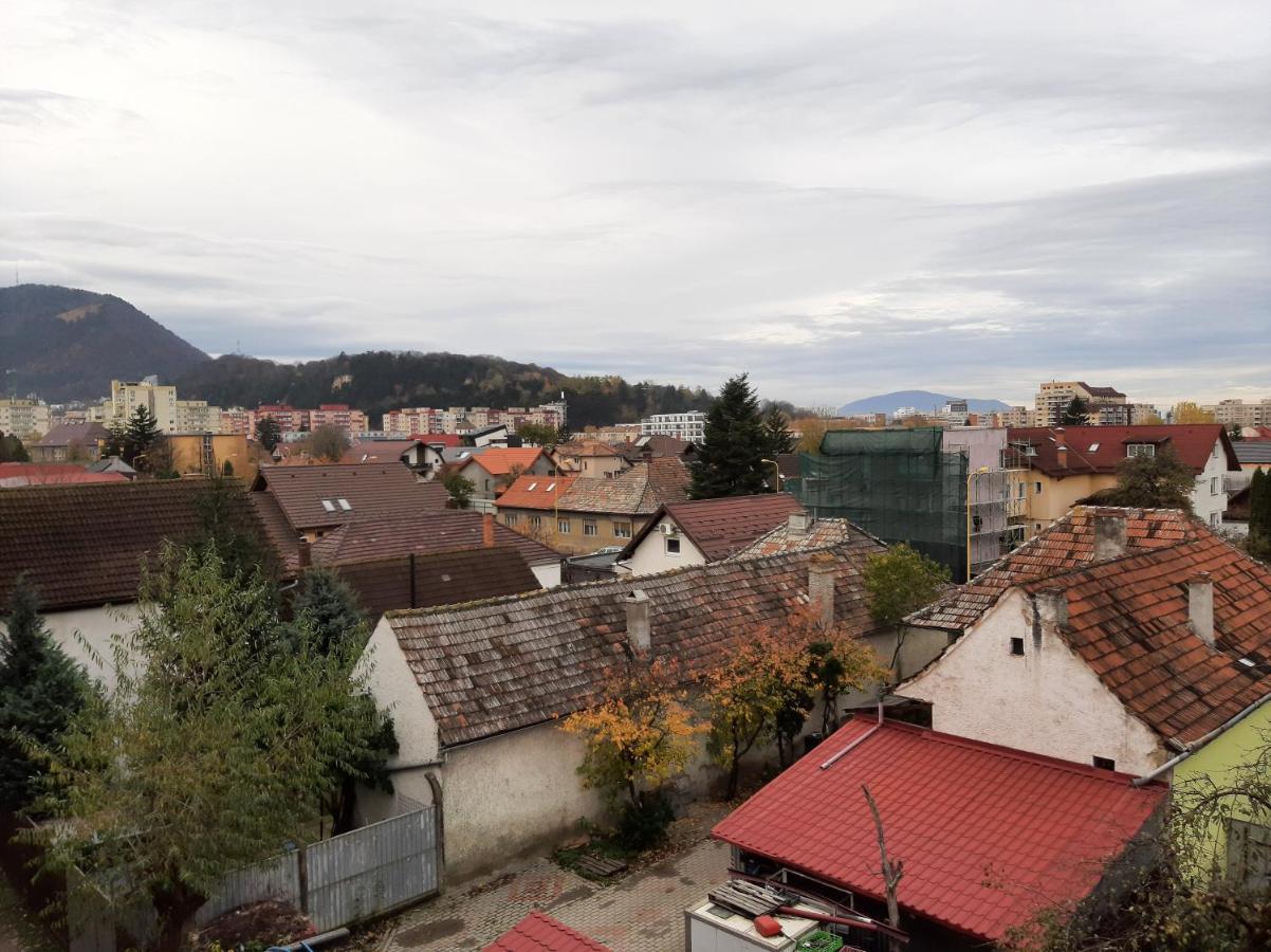 Arti Studio Lägenhet Braşov Exteriör bild